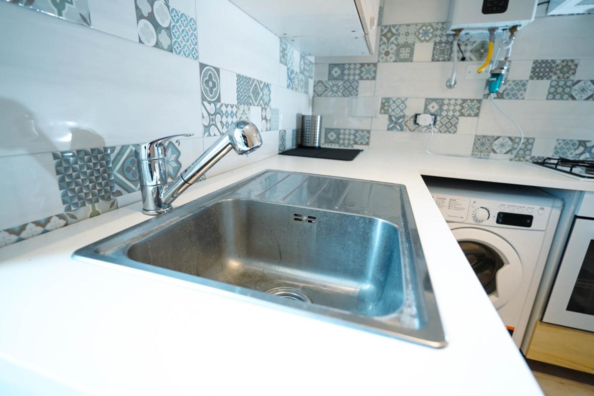 Bed and Breakfast Salotto Tiburtino Рим Екстер'єр фото